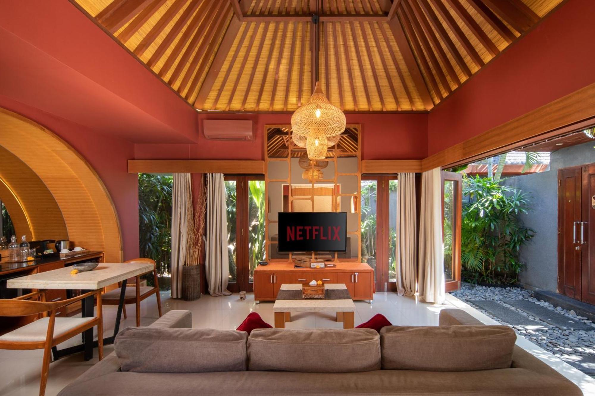 Seminyak Sanctuary Villa By Ini Vie Hospitality Legian Εξωτερικό φωτογραφία