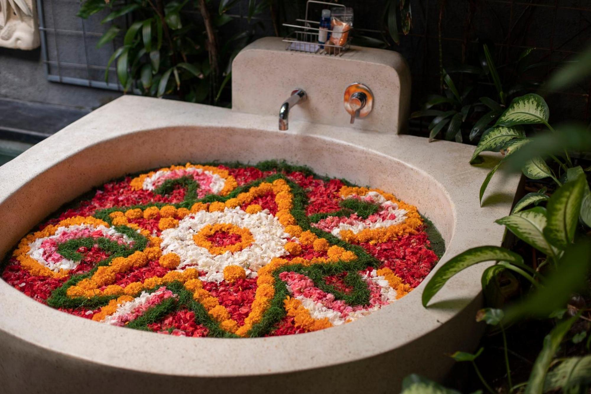 Seminyak Sanctuary Villa By Ini Vie Hospitality Legian Εξωτερικό φωτογραφία
